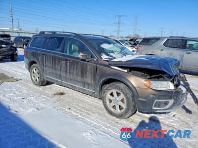 Czwarte zdjęcie samochodu z boku: 2012 VOLVO XC70 3.2 VIN:YV4940BZ7C1144616 - miniatura