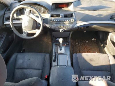 Zdjęcie 8 z 12 samochodu: 2012 HONDA ACCORD LX VIN:1HGCP2F30CA096296 - miniatura