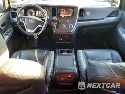Zdjęcie 8 z 15 samochodu: 2017 TOYOTA SIENNA SE VIN:5TDXZ3DC0HS805287 - miniatura