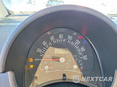 Zdjęcie 9 z 12 samochodu: 2003 VOLKSWAGEN NEW BEETLE GLS VIN:3VWCD21Y83M325690 - miniatura