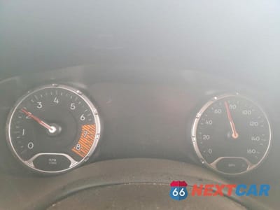 Zdjęcie 9 z 13 samochodu: 2023 JEEP RENEGADE LIMITED VIN:ZACNJDD17PPP41745 - miniatura