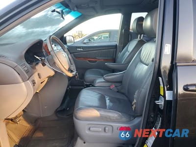Zdjęcie 7 z 12 samochodu: 2010 TOYOTA SIENNA VIN:5TDDK4CC0AS031997 - miniatura