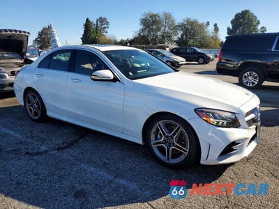 Czwarte zdjęcie samochodu z boku: 2021 MERCEDES-BENZ C 300 4MATIC VIN:W1KWF8EB8MR632009 - miniatura