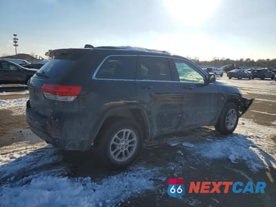 Trzecie zdjęcie samochodu z tyłu: 2019 JEEP GRAND CHEROKEE LAREDO VIN:1C4RJFAGXKC528648 - miniatura