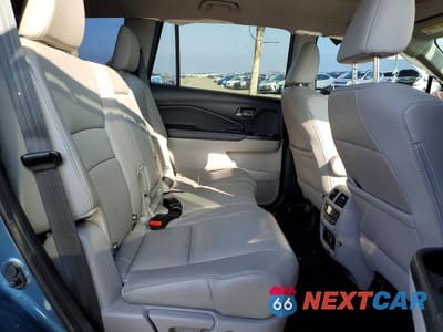 Zdjęcie 11 z 13 samochodu: 2019 HONDA PILOT TOURING VIN:5FNYF6H95KB054308 - miniatura