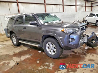Czwarte zdjęcie samochodu z boku: 2016 TOYOTA 4RUNNER SR5 VIN:JTEBU5JR2G5328536 - miniatura
