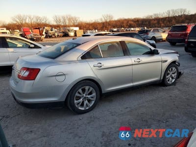 Trzecie zdjęcie samochodu z tyłu: 2010 FORD TAURUS SEL VIN:1FAHP2EW9AG103228 - miniatura