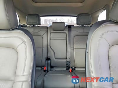 Zdjęcie 10 z 12 samochodu: 2025 LINCOLN CORSAIR GRAND TOURING VIN:5LMTJ5DZ7SUL21263 - miniatura