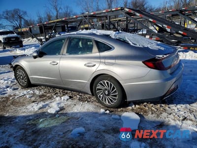 Drugie zdjęcie samochodu z przodu: 2021 HYUNDAI SONATA HYBRID VIN:KMHL54JJ0MA032858 - miniatura