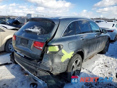 Trzecie zdjęcie samochodu z tyłu: 2017 MERCEDES-BENZ GLC 300 4MATIC VIN:WDC0G4KB9HF263902 - miniatura