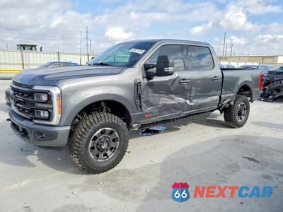 2023 FORD F250 SUPER DUTY 1FT8W2BM1PED15500 - główne zdjęcie licytacji z USA - miniatura