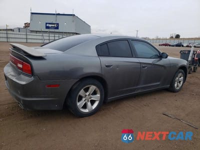 Trzecie zdjęcie samochodu z tyłu: 2011 DODGE CHARGER VIN:2B3CL3CGXBH556041 - miniatura