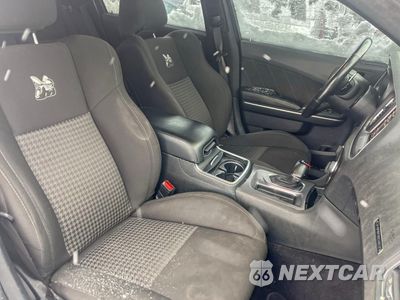 Piąte zdjęcie samochodu w środku: 2019 DODGE CHARGER SCAT PACK VIN:2C3CDXGJ1KH662732 - miniatura