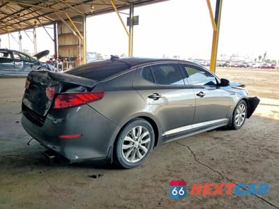 Trzecie zdjęcie samochodu z tyłu: 2014 KIA OPTIMA EX VIN:5XXGN4A75EG273394 - miniatura