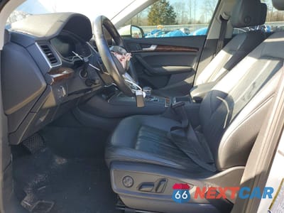 Zdjęcie 7 z 13 samochodu: 2018 AUDI Q5 PREMIUM VIN:WA1ANAFY7J2025342 - miniatura