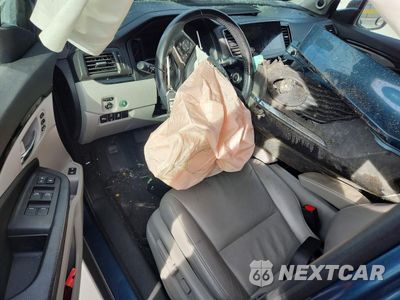 Zdjęcie 8 z 14 samochodu: 2019 HONDA PILOT TOURING VIN:5FNYF5H95KB017530 - miniatura