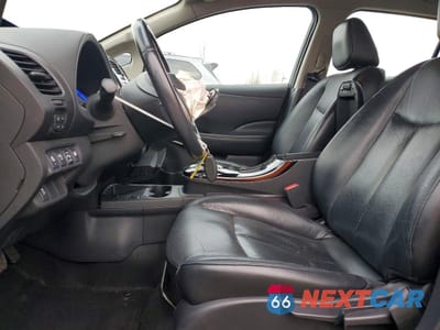 Zdjęcie 7 z 13 samochodu: 2015 NISSAN LEAF S VIN:1N4AZ0CP6FC304546 - miniatura