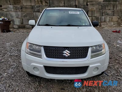 Piąte zdjęcie samochodu w środku: 2011 SUZUKI GR VITARA VIN:JS3TD0D23B4100541 - miniatura