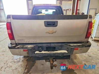 Zdjęcie 6 z 12 samochodu: 2008 CHEVROLET SILVERADO K2500 HEAVY DUTY VIN:1GCHK23608F172093 - miniatura