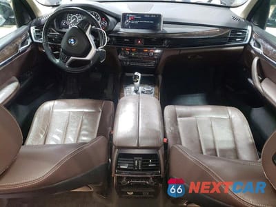 Zdjęcie 8 z 12 samochodu: 2016 BMW X5 XDRIVE35I VIN:5UXKR0C52G0U07882 - miniatura
