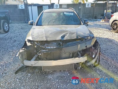 Piąte zdjęcie samochodu w środku: 2018 MERCEDES-BENZ CLA 250 VIN:WDDSJ4EB2JN610399 - miniatura