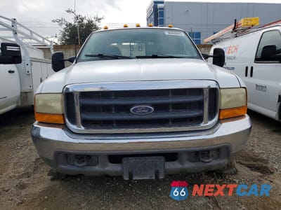 Piąte zdjęcie samochodu w środku: 2000 FORD F350 SUPER DUTY VIN:1FTWW33F5YED89341 - miniatura