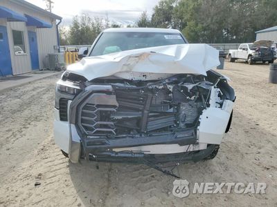 Piąte zdjęcie samochodu w środku: 2025 TOYOTA TUNDRA CREWMAX LIMITED VIN:5TFWA5DB8SX298906 - miniatura