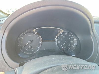 Zdjęcie 9 z 12 samochodu: 2018 NISSAN ALTIMA 2.5 VIN:1N4AL3AP0JC225520 - miniatura