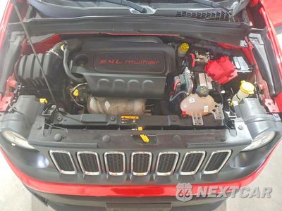 Zdjęcie 11 z 11 samochodu: 2018 JEEP RENEGADE SPORT VIN:ZACCJBAB5JPJ29592 - miniatura