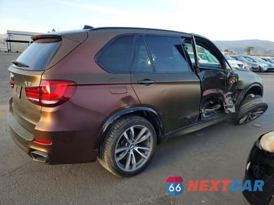 Trzecie zdjęcie samochodu z tyłu: 2016 BMW X5 XDR40E VIN:5UXKT0C59G0S79397 - miniatura