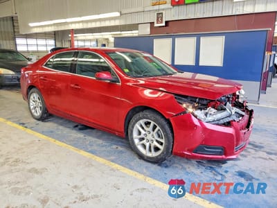 Czwarte zdjęcie samochodu z boku: 2013 CHEVROLET MALIBU 1LT VIN:1G11D5RR3DF118594 - miniatura