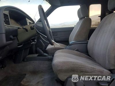 Zdjęcie 7 z 12 samochodu: 1991 TOYOTA PICKUP 1/2 TON EXTRA LONG WHEELBASE SR5 VIN:JT4VN13G2M5068475 - miniatura