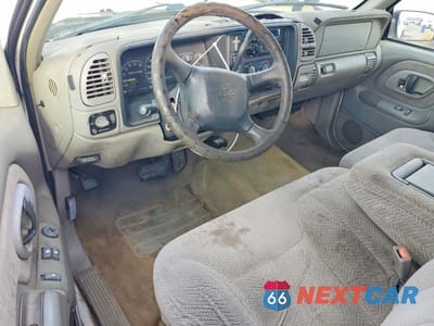 Zdjęcie 8 z 14 samochodu: 1998 CHEVROLET GMT-400 C1500 VIN:2GCEC19R6W1178609 - miniatura
