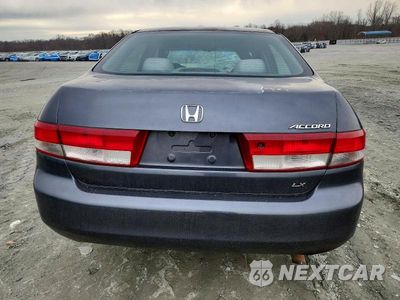 Zdjęcie 6 z 12 samochodu: 2004 HONDA ACCORD LX VIN:1HGCM56364A094368 - miniatura