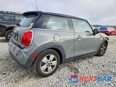 Trzecie zdjęcie samochodu z tyłu: 2017 MINI COOPER VIN:WMWXP5C57H3C63983 - miniatura