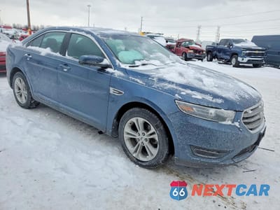 Czwarte zdjęcie samochodu z boku: 2018 FORD TAURUS SEL VIN:1FAHP2E85JG136518 - miniatura