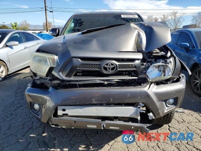 Piąte zdjęcie samochodu w środku: 2014 TOYOTA TACOMA DOUBLE CAB VIN:5TFLU4EN8EX098447 - miniatura