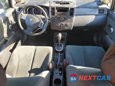 Zdjęcie 8 z 11 samochodu: 2011 NISSAN VERSA S VIN:3N1BC1AP5BL424218 - miniatura