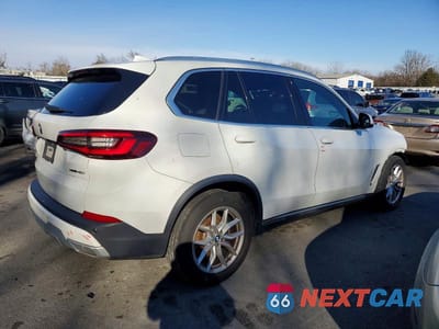 Trzecie zdjęcie samochodu z tyłu: 2021 BMW X5 XDRIVE40I VIN:5UXCR6C02M9F99925 - miniatura