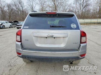 Zdjęcie 6 z 13 samochodu: 2017 JEEP COMPASS LATITUDE VIN:1C4NJCEA3HD156477 - miniatura