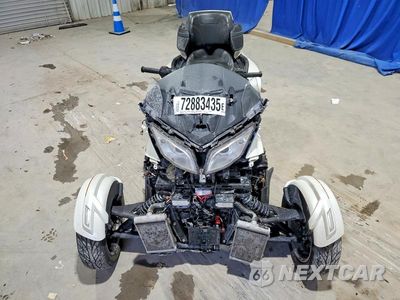 Piąte zdjęcie samochodu w środku: 2014 CAN-AM SPYDER ROADSTER RT VIN:2BXNBDD15EV004222 - miniatura