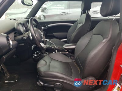 Zdjęcie 7 z 13 samochodu: 2009 MINI COOPER S VIN:WMWMF73599TW86600 - miniatura