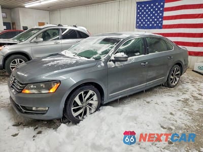 2015 VOLKSWAGEN PASSAT SEL 1VWCV7A30FC027672 - główne zdjęcie licytacji z USA - miniatura