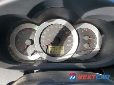 Zdjęcie 9 z 13 samochodu: 2007 TOYOTA RAV4 SPORT VIN:JTMBK32V376024653 - miniatura
