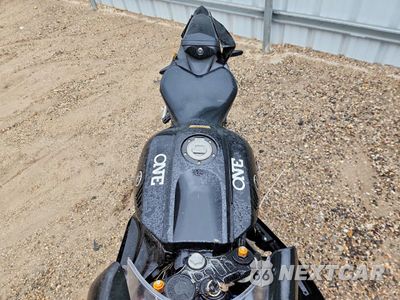 Piąte zdjęcie samochodu w środku: 2025 YAMAHA YZFR7 VIN:JYARM38E5SA016409 - miniatura