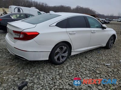 Trzecie zdjęcie samochodu z tyłu: 2018 HONDA ACCORD EX VIN:1HGCV1F44JA028346 - miniatura