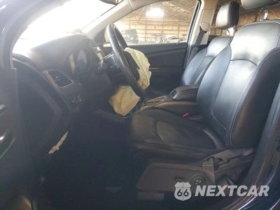 Zdjęcie 7 z 13 samochodu: 2018 DODGE JOURNEY CROSSROAD VIN:3C4PDCGG1JT515469 - miniatura