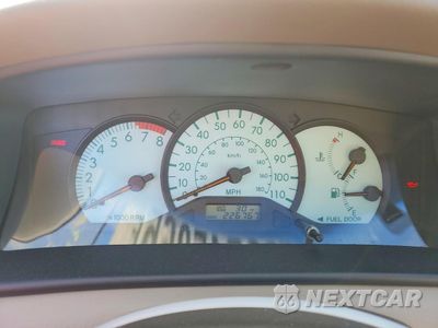 Zdjęcie 9 z 13 samochodu: 2004 TOYOTA COROLLA CE VIN:2T1BR32E34C243516 - miniatura