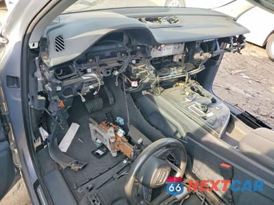 Zdjęcie 8 z 12 samochodu: 2017 AUDI Q7 PREMIUM PLUS VIN:WA1LAAF7XHD055414 - miniatura