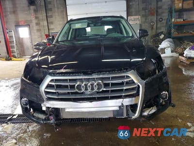 Piąte zdjęcie samochodu w środku: 2018 AUDI Q5 PRESTIGE VIN:WA1CNAFY4J2033309 - miniatura